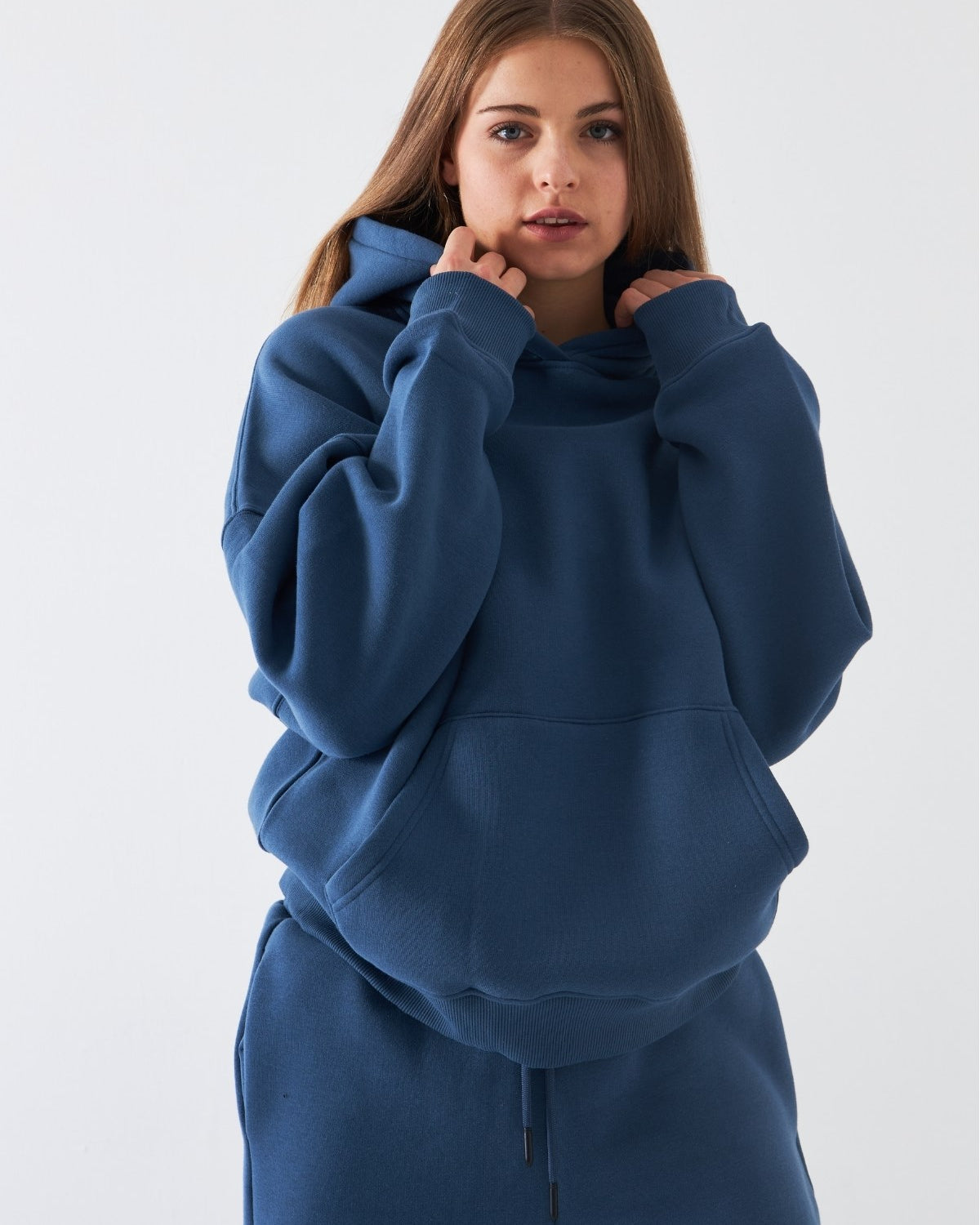  Oversize Unisex Sweatshirt Hoodie Marine – Kapüşonlu, 3 İplik Şardonlu Polar, Kanguru Cepli, Basic