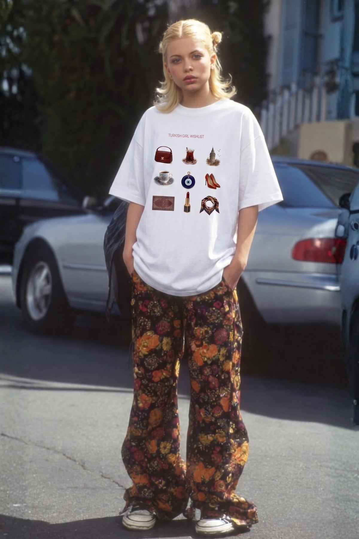Kadın Oversize Tişört Turkish Girl Wishlist Baskılı Beyaz – Bisiklet Yaka, Rahat Kalıp, %100 Pamuk