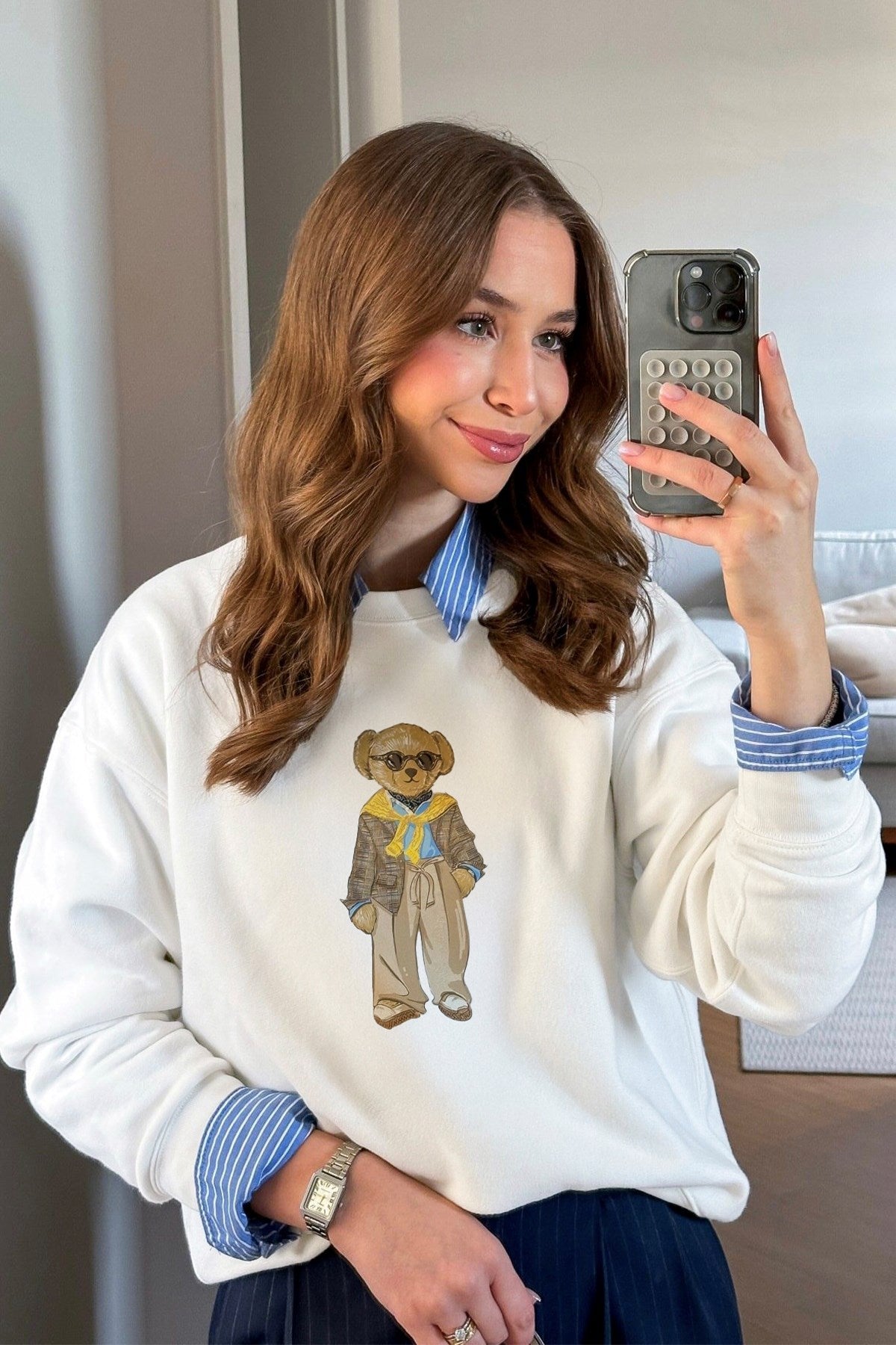 Kadın Oversize Sweatshirt Gentleman Bear Baskılı Beyaz – Bisiklet Yaka, 3 İplik Şardonlu