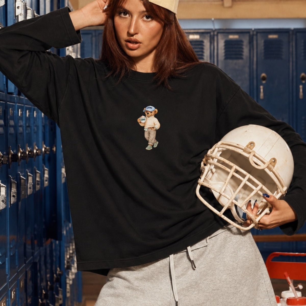 Kadın Relaxed Fit Sweatshirt Coffee Bear Baskılı Siyah – Bisiklet Yaka, 3 İplik Şardonsuz, Geniş Kol