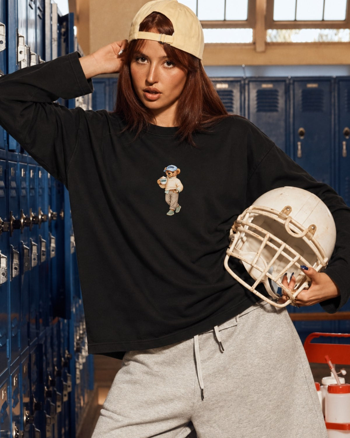 Kadın Relaxed Fit Sweatshirt Coffee Bear Baskılı Siyah – Bisiklet Yaka, 3 İplik Şardonsuz, Geniş Kol