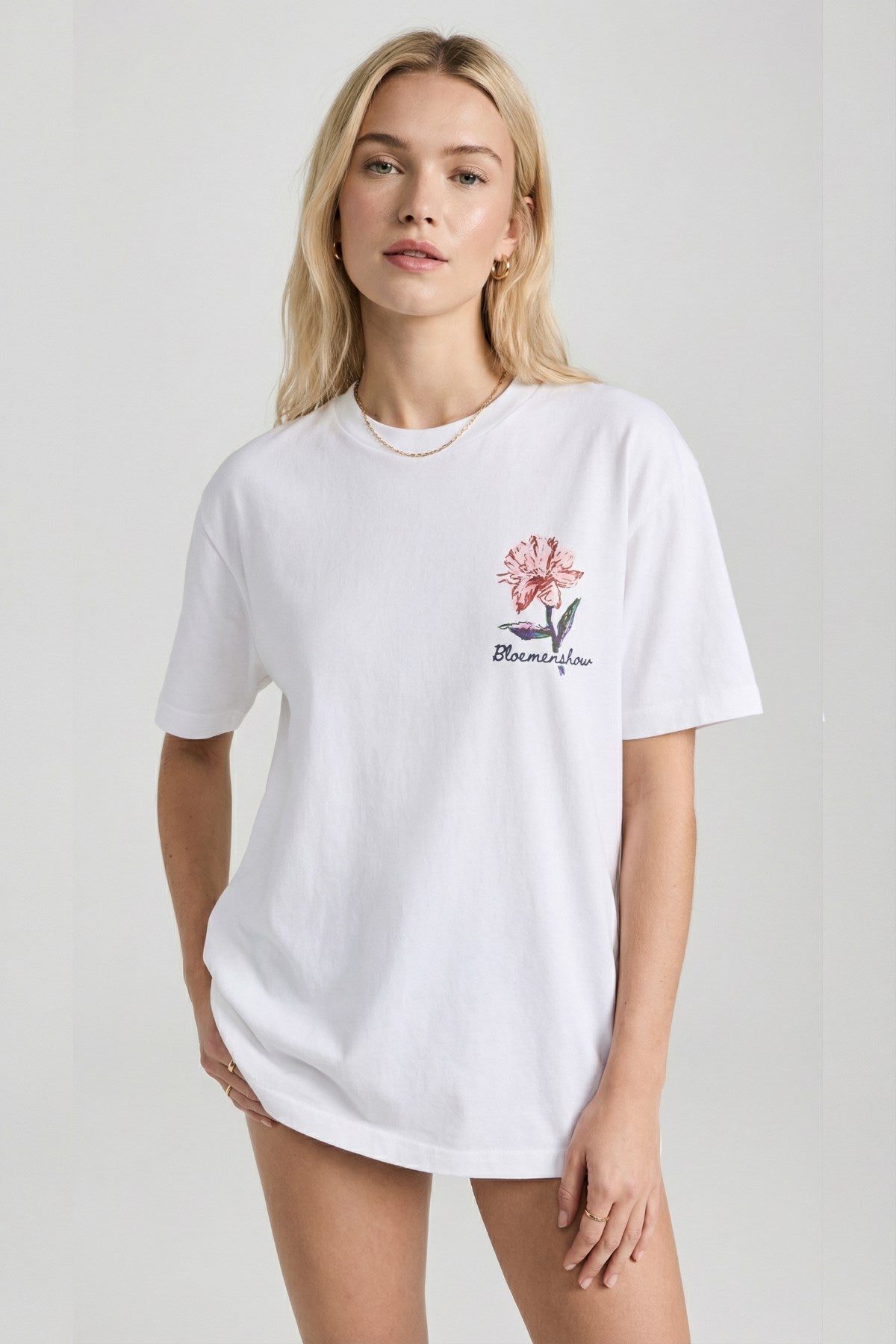 Kadın Oversize Tişört Soft Bloom Baskılı Pembe – Bisiklet Yaka, Couple, Rahat Kalıp, %100 Pamuk