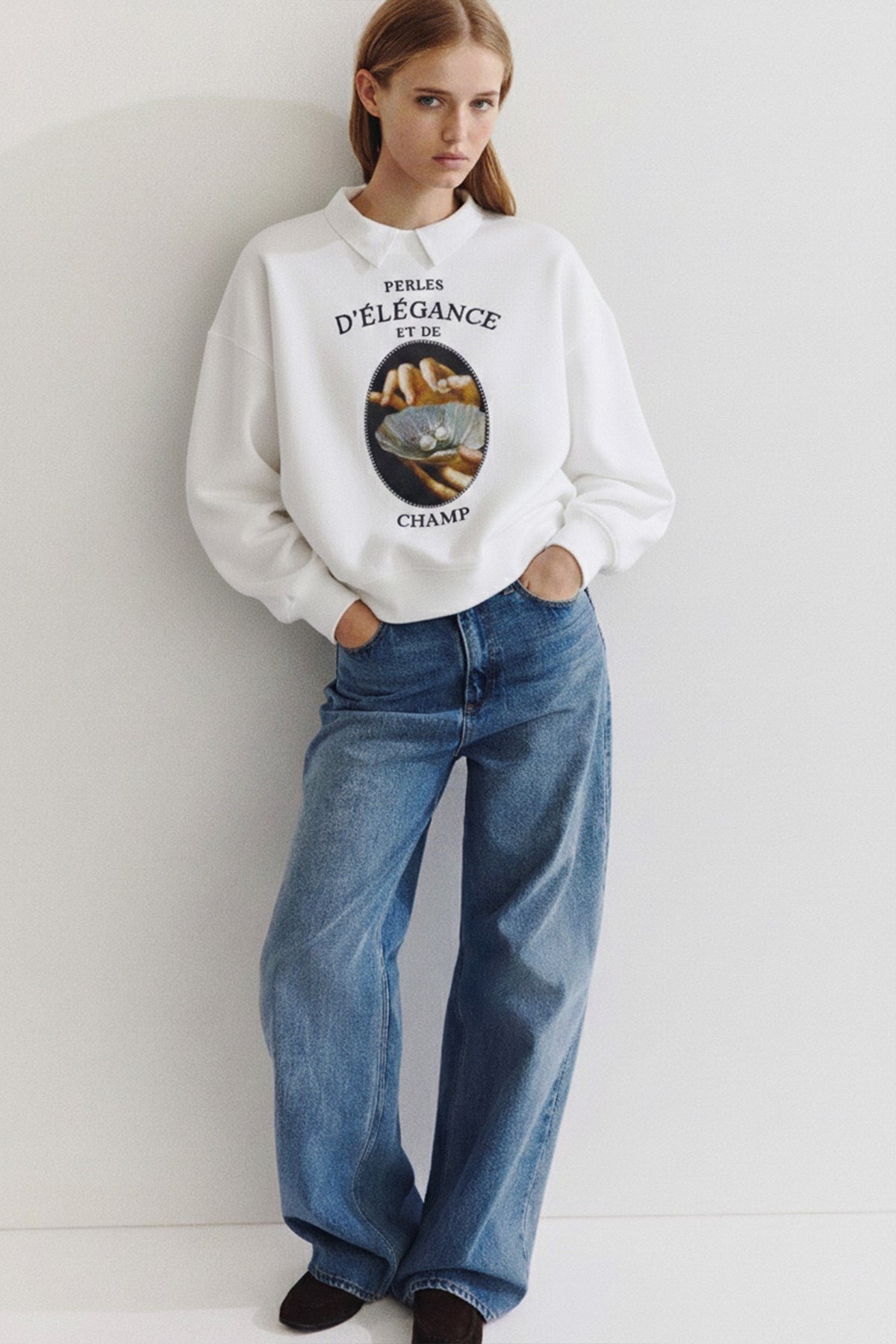 Kadın Oversize Sweatshirt Perles d’Élégance Baskılı Beyaz – Bisiklet Yaka, 3 İplik Şardonlu Polar