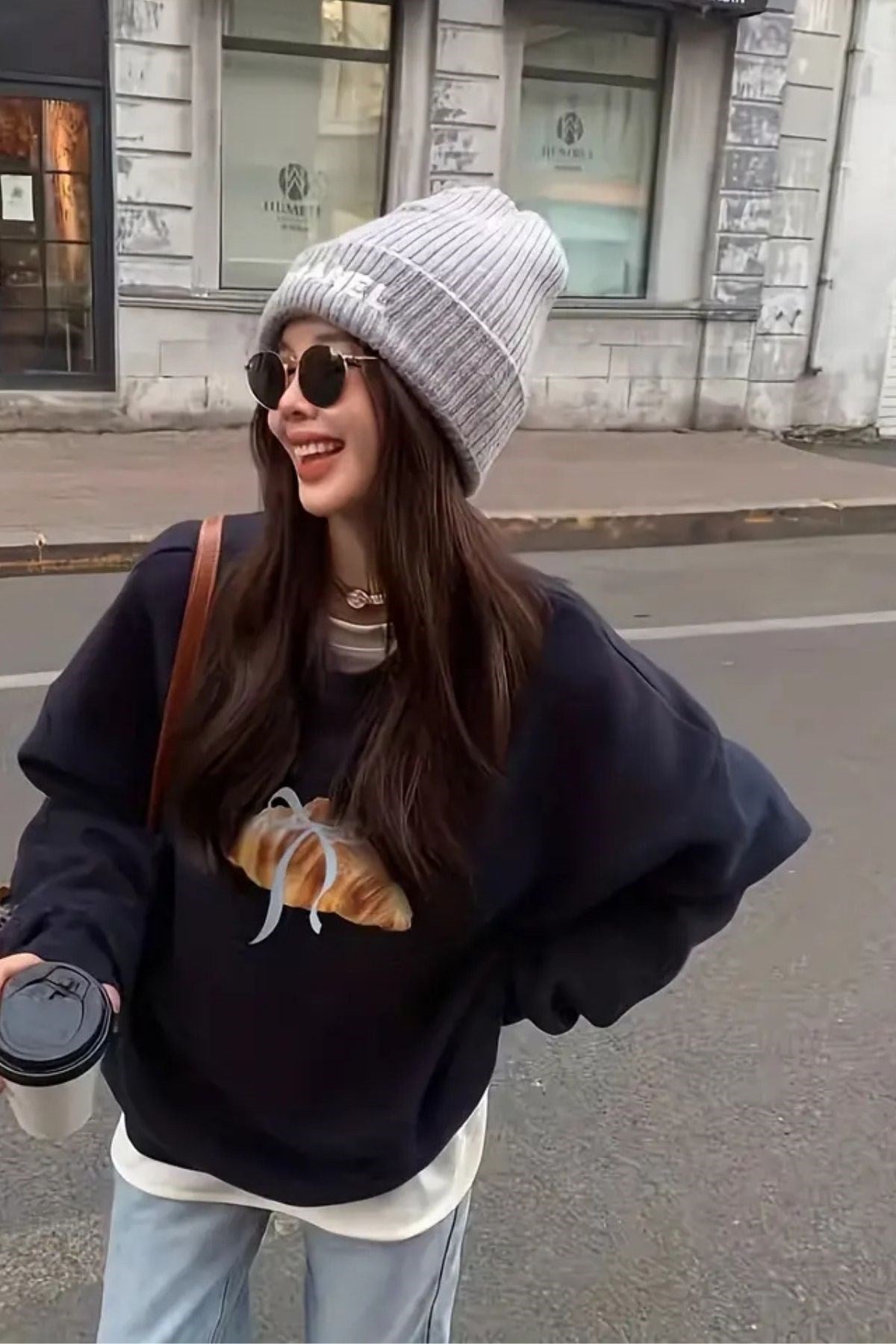 Kadın Oversize Sweatshirt Kurdeleli Croissant Baskılı Lacivert – Bisiklet Yaka, 3 İplik Polar