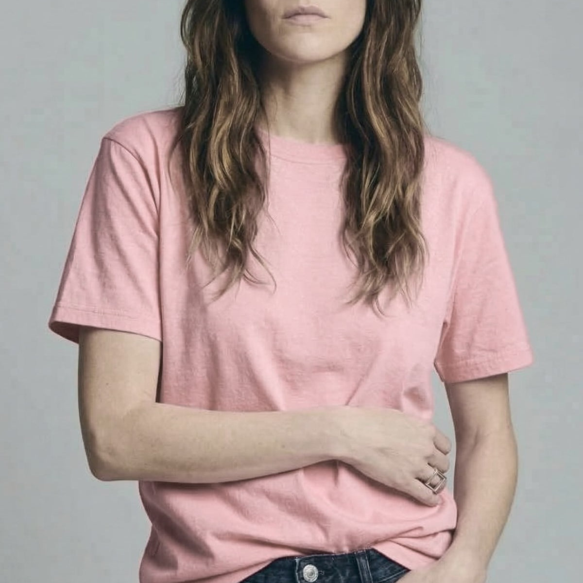 Kadın Oversize Basic Tişört Pembe – Bisiklet Yaka, Rahat Kalıp, Yazılık, %100 Pamuk