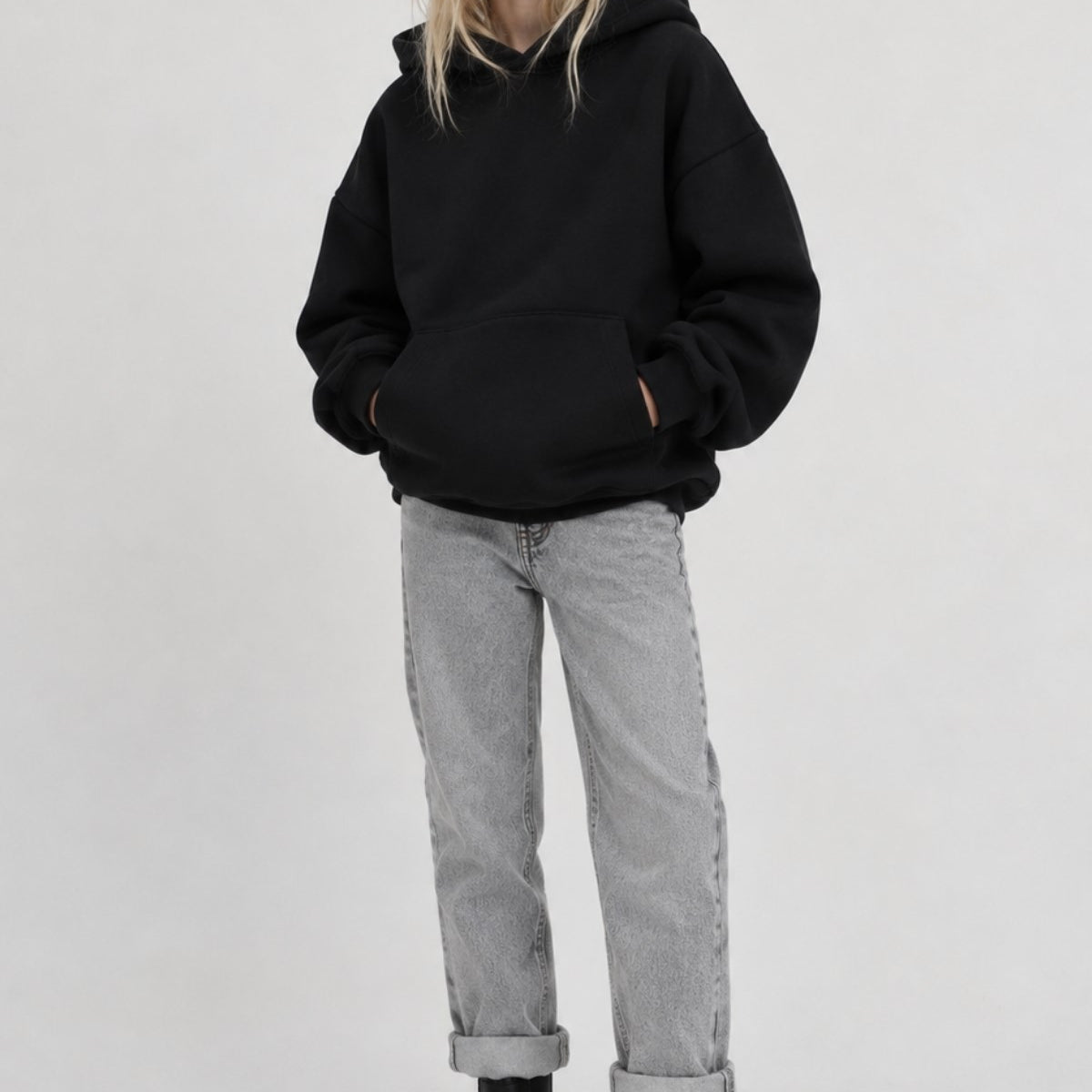 Kız Çocuk Oversize Basic Hoodie Sweatshirt Siyah – Kapüşonlu, Kanguru Cepli, 3 İplik Polar