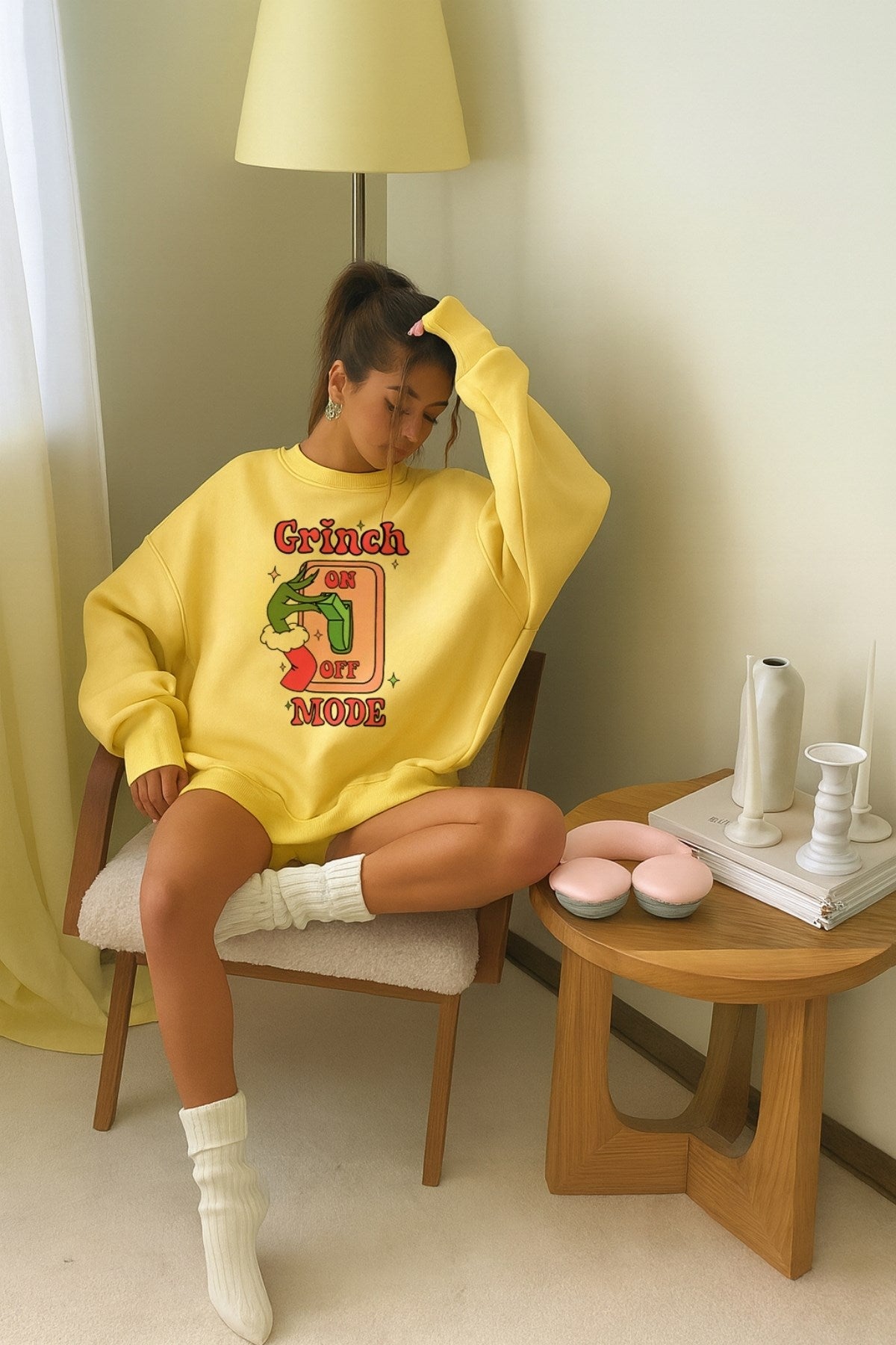 Kadın Oversize Sweatshirt Elbise Grinch Mode Baskılı Sarı – Bisiklet Yaka, 3 İplik Şardonlu Polar