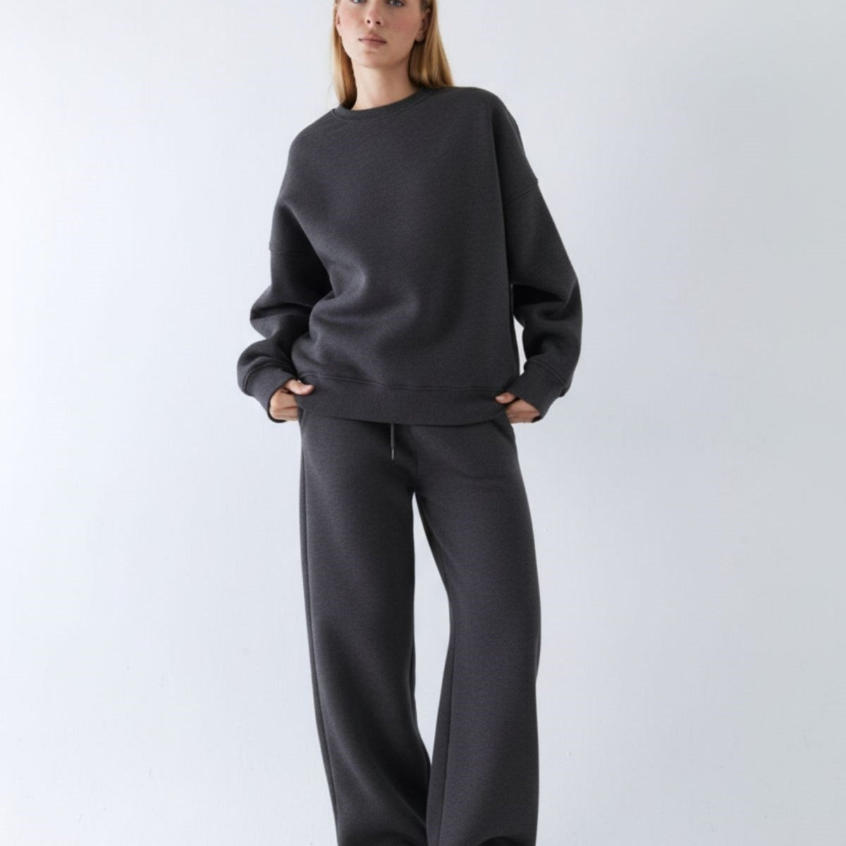 Unisex Oversize Eşofman Takımı Basic Füme Melanj – Bisiklet Yaka, Bol Paça, 3 İplik Şardonlu Polar