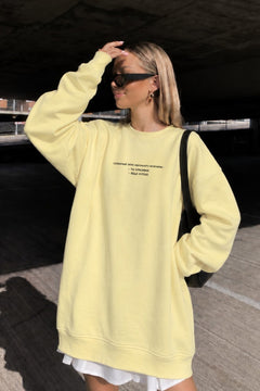 Kadın Oversize Sweatshirt Elbise Perfect Man Baskılı Sarı – Bisiklet Yaka, 3 İplik Şardonlu Polar