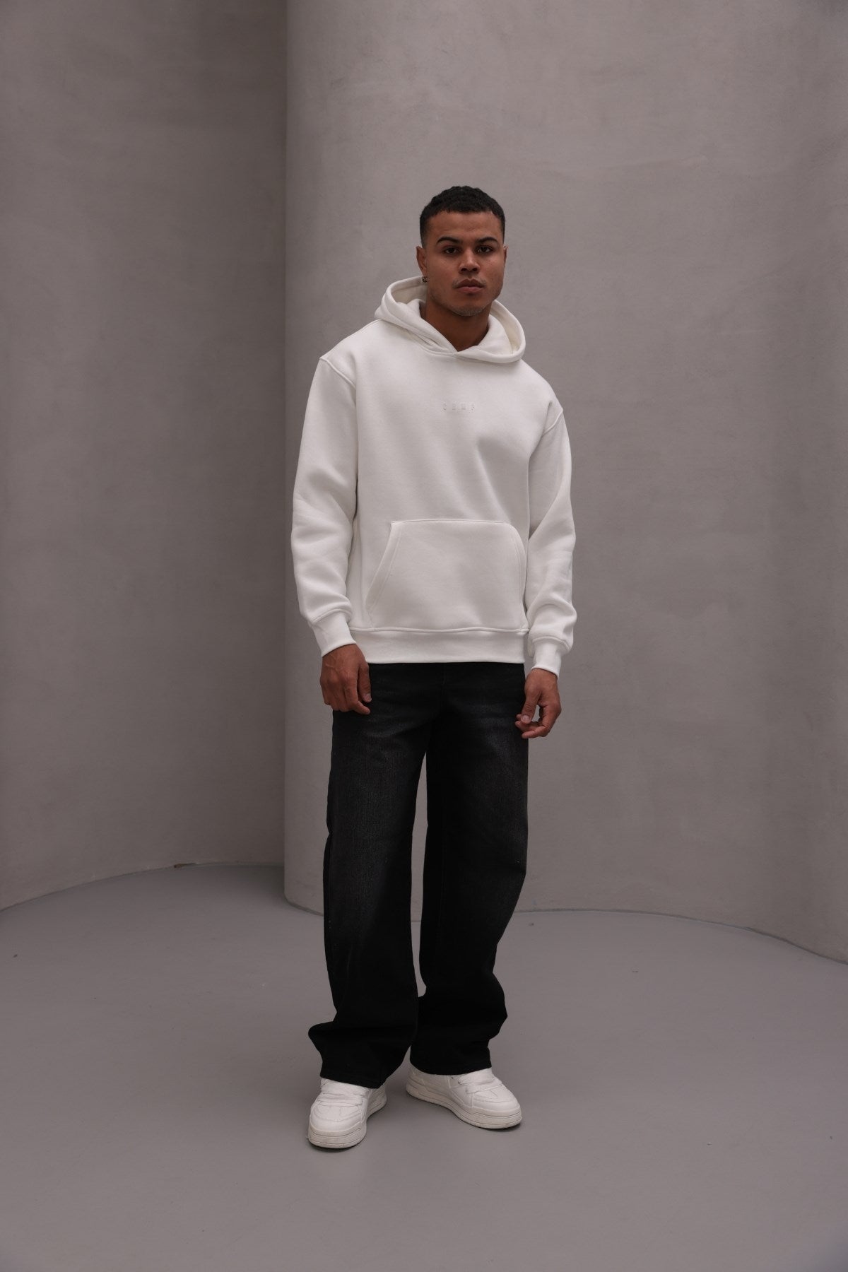 Erkek Oversize Sweatshirt Hoodie CHMP Yazlı Baskılı Beyaz – Kapüşonlu, 3 İplik Polar, Kanguru Cepli