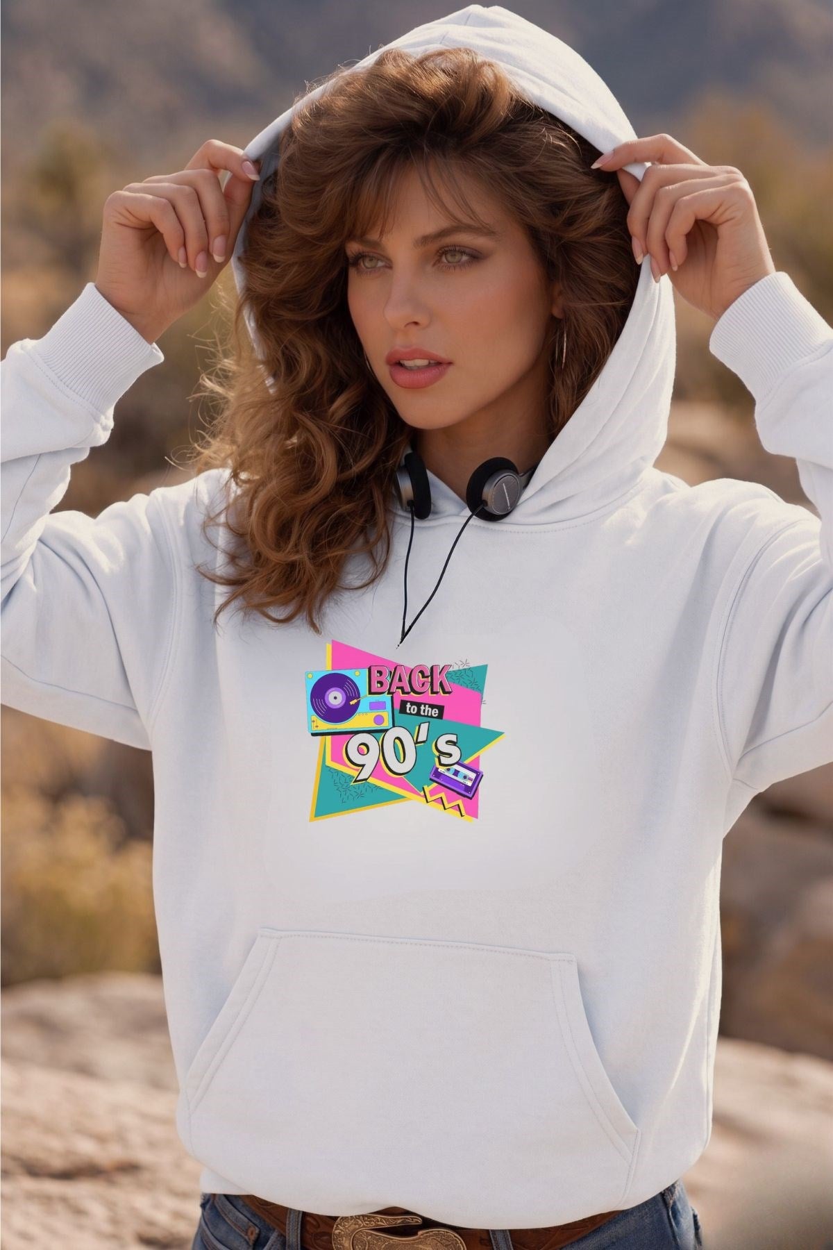 Kadın Oversize Hoodie Back To The 90’s Baskılı Beyaz - Kapüşonlu, Kanguru Cepli, 3 İplik Polar