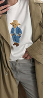 Kadın Oversize Sweatshirt Ranch Bear Baskılı Beyaz – Bisiklet Yaka, 3 İplik Şardonlu Polar