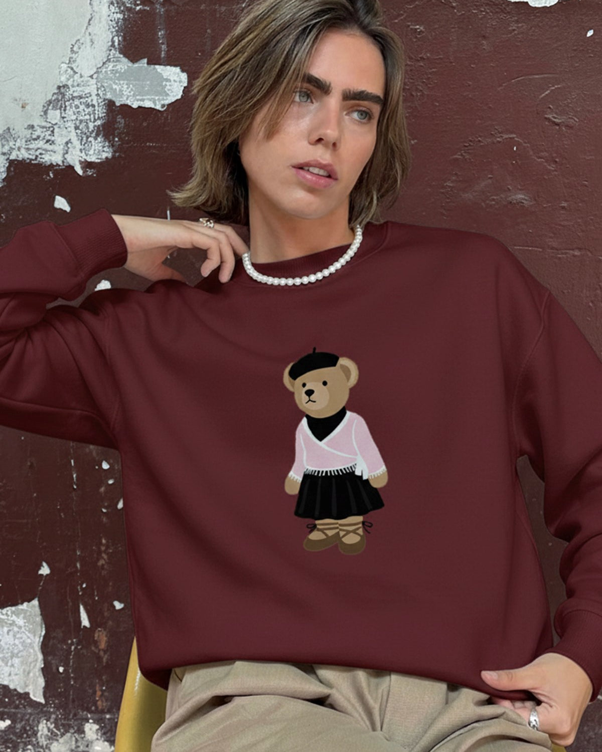 Kadın Oversize Sweatshirt Ballerina Bear Baskılı Bordo – Bisiklet Yaka, 3 İplik Şardonlu Polar