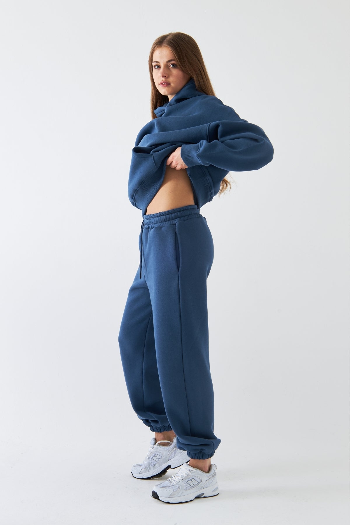 Oversize Unisex Eşofman Takımı Marine – Basic, 3 İplik Şardonlu Polar; Kapüşonlu Üst, Lastikli Alt