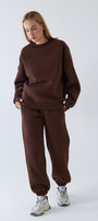Unisex Oversize Eşofman Takımı Basic Kahverengi – Bisiklet Yaka, Lastikli Paça, 3 İplik Polar