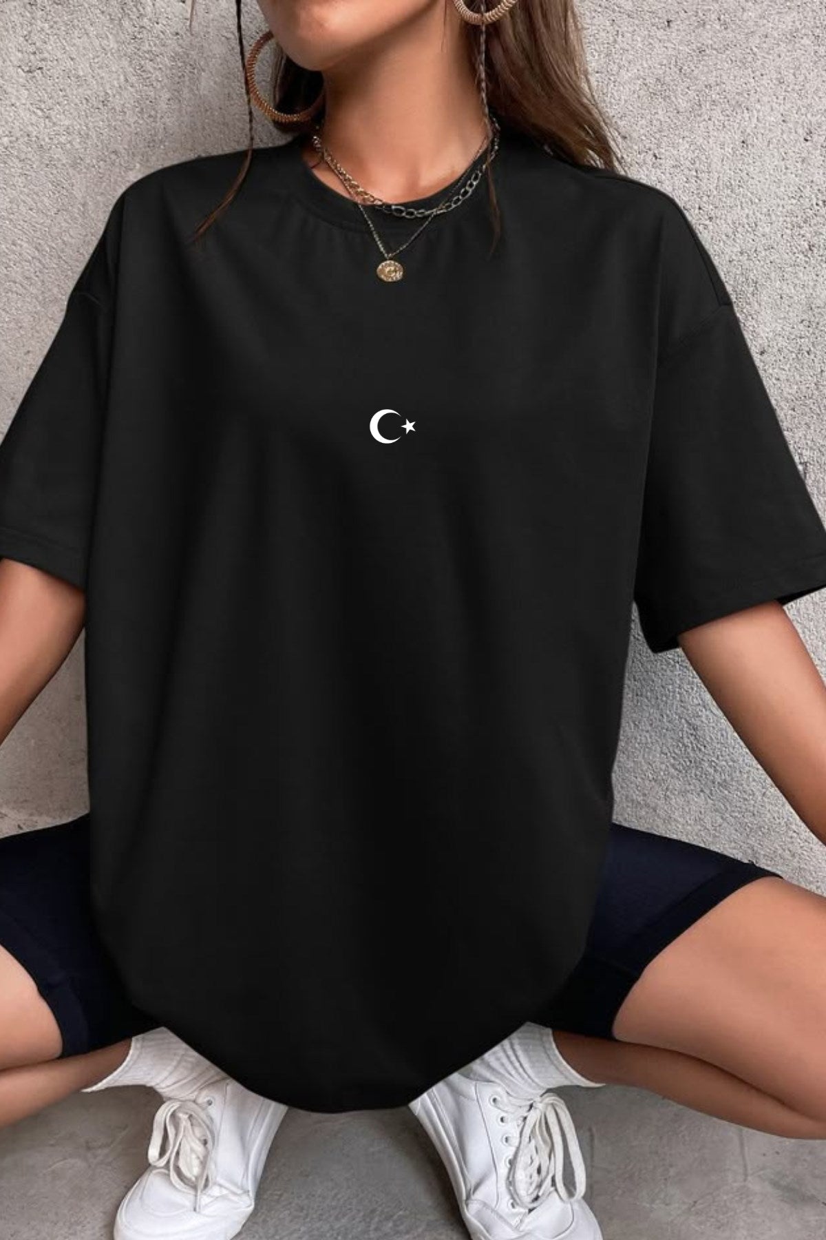 Unisex Oversize Tişört Legend of Türkiye Baskılı Siyah – Bisiklet Yaka, Rahat Kalıp, %100 Pamuk