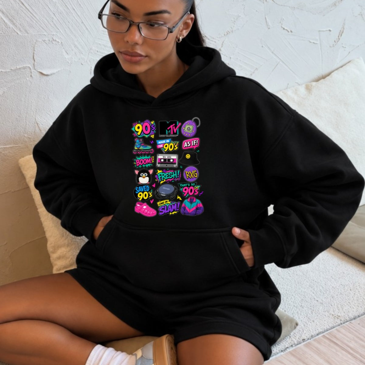 Kadın Oversize Hoodie Sweatshirt 90s Pop Patch Baskılı Siyah – Kapüşonlu, Kanguru Cepli, 3 İplik