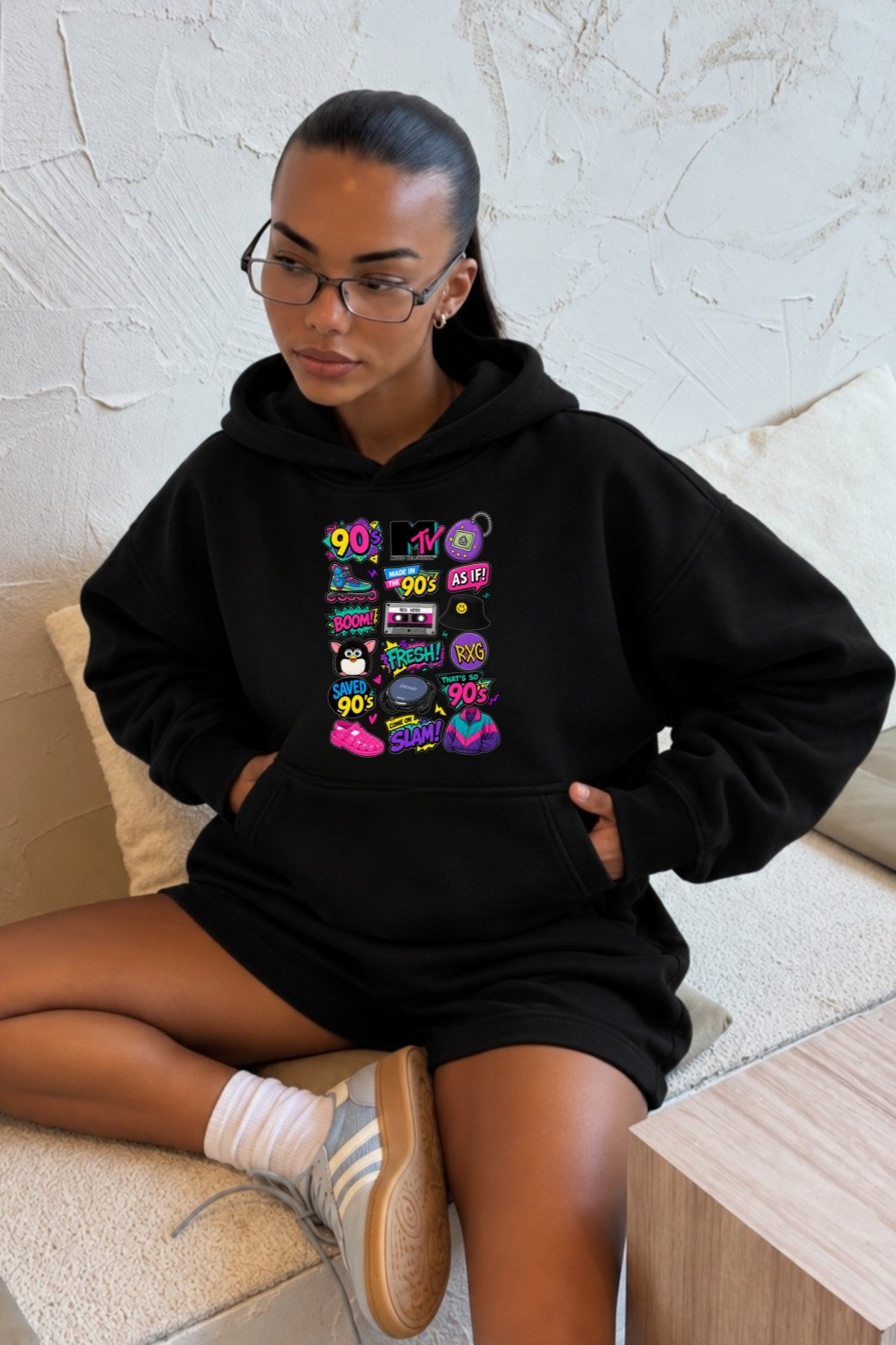 Kadın Oversize Hoodie Sweatshirt 90s Pop Patch Baskılı Siyah – Kapüşonlu, Kanguru Cepli, 3 İplik