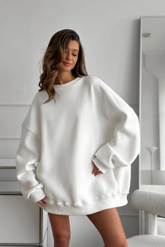 Kadın Oversize Sweatshirt Elbise Basic Beyaz – Bisiklet Yaka, 3 İplik Şardonlu Polar