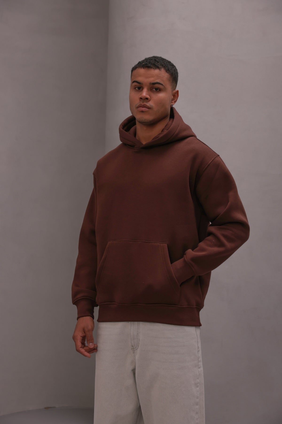 Erkek Oversize Sweatshirt Hoodie Basic Kahverengi – Kapüşonlu, 3 İplik , Kanguru Cepli