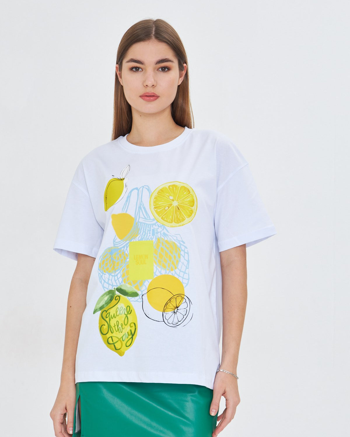 Kadın Limon Baskılı Lila Oversize Yazlık Tişört Squeeze The Day Beyaz