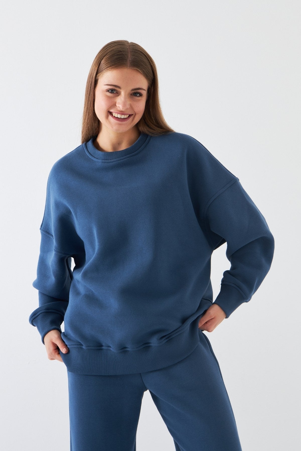 Unisex Oversize Sweatshirt Basic Marine – Bisiklet Yaka, 3 İplik Şardonlu Polar