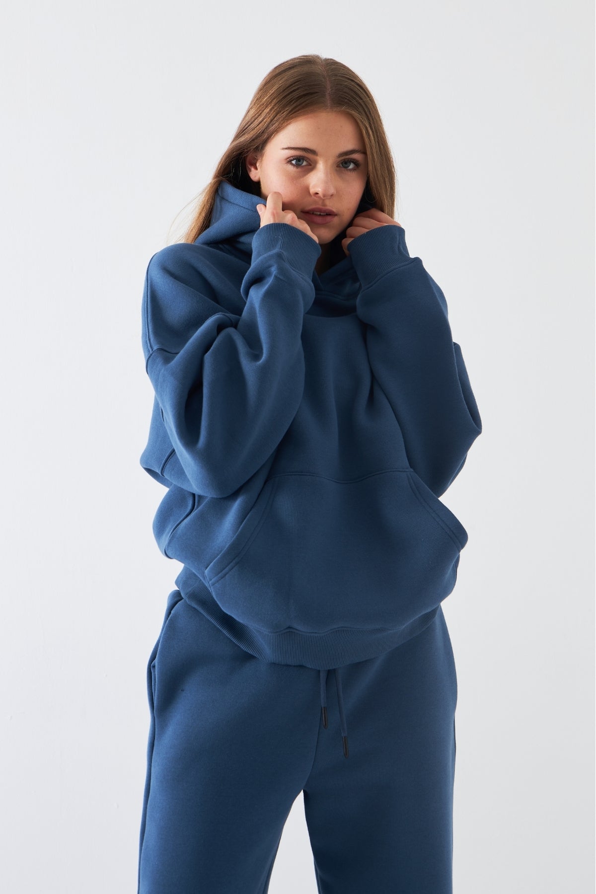 Oversize Unisex Eşofman Takımı Marine – Basic, 3 İplik Şardonlu Polar; Kapüşonlu Üst, Lastikli Alt