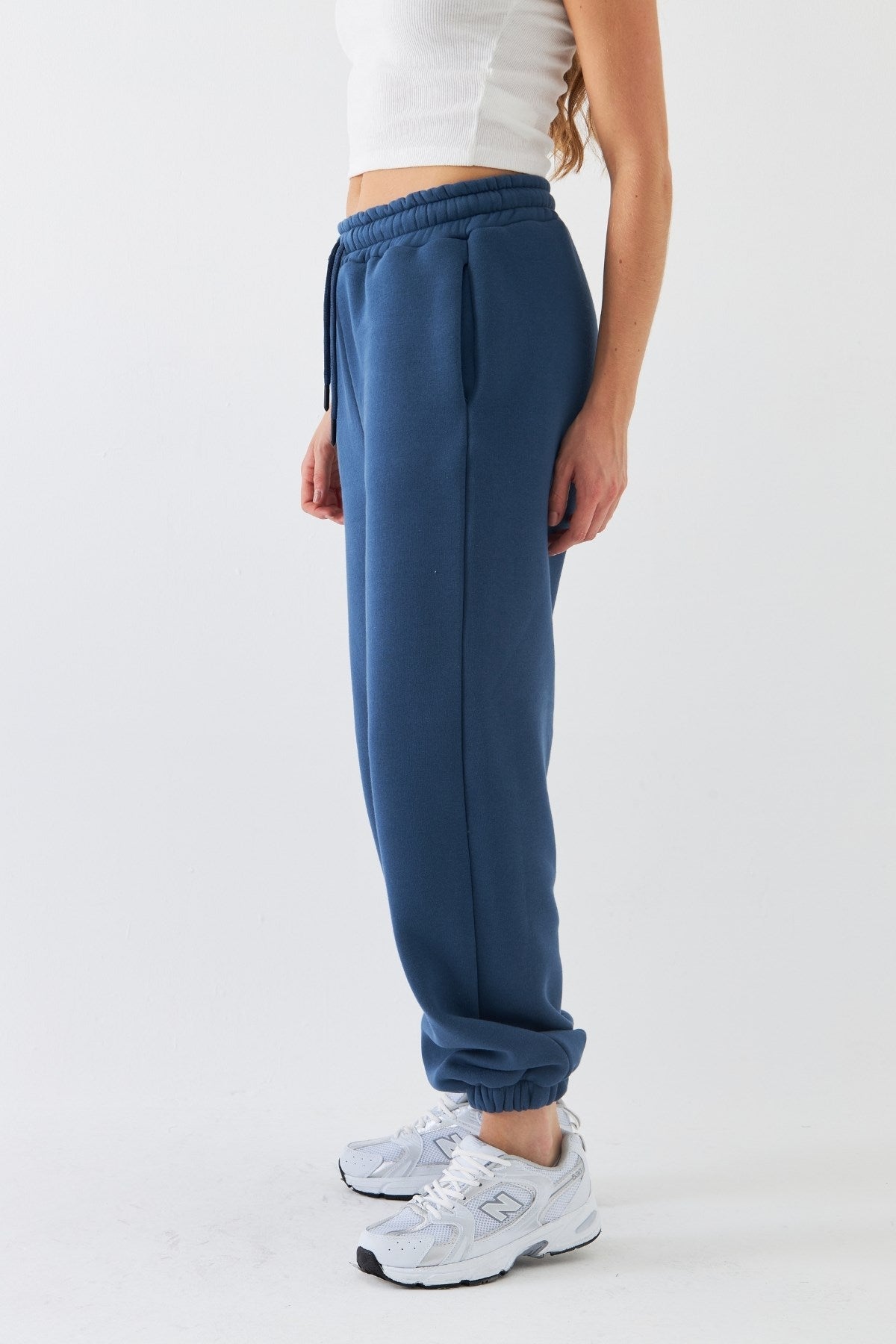 Oversize Unisex Eşofman Altı Marine – 3 İplik Şardonlu, Paça-Bel Lastikli, Cepli, Rahat Kesim