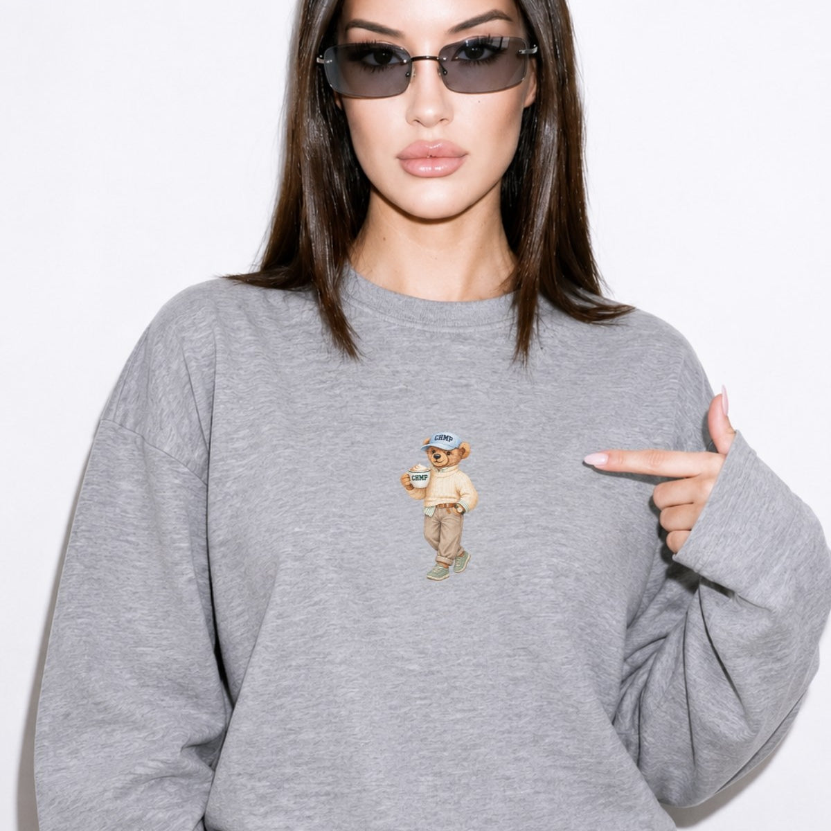 Kadın Relaxed Fit Sweatshirt Coffee Bear Baskılı Gri Melanj – Bisiklet Yaka, 3 İplik Şardonsuz