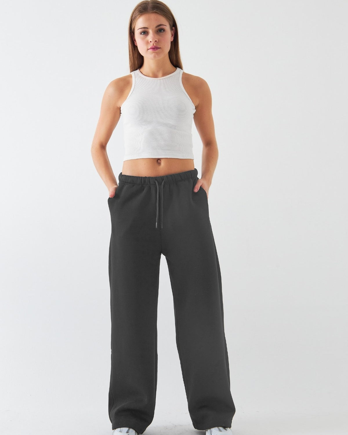 Oversize Unisex Eşofman Altı Füme – 3 İplik Şardonlu Polar, Bol Paça, Cepli, Modern Rahat Kesim
