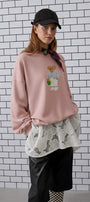 Kadın Oversize Sweatshirt City Club Bear Baskılı Pembe – Bisiklet Yaka, 3 İplik Şardonlu Polar