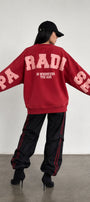 Kadın Oversize Sweatshirt Paradise Varsity Kabartma Baskılı Kırmızı – Bisiklet Yaka, 3 İplik Şardonlu Polar