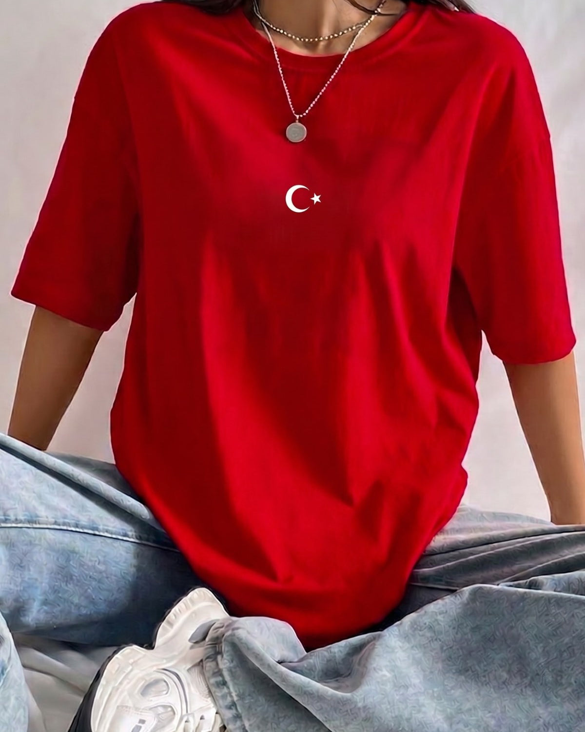 Unisex Oversize Tişört Legend of Türkiye Baskılı Kırmızı – Bisiklet Yaka, Rahat Kalıp, Yazılık, %100 Pamuk
