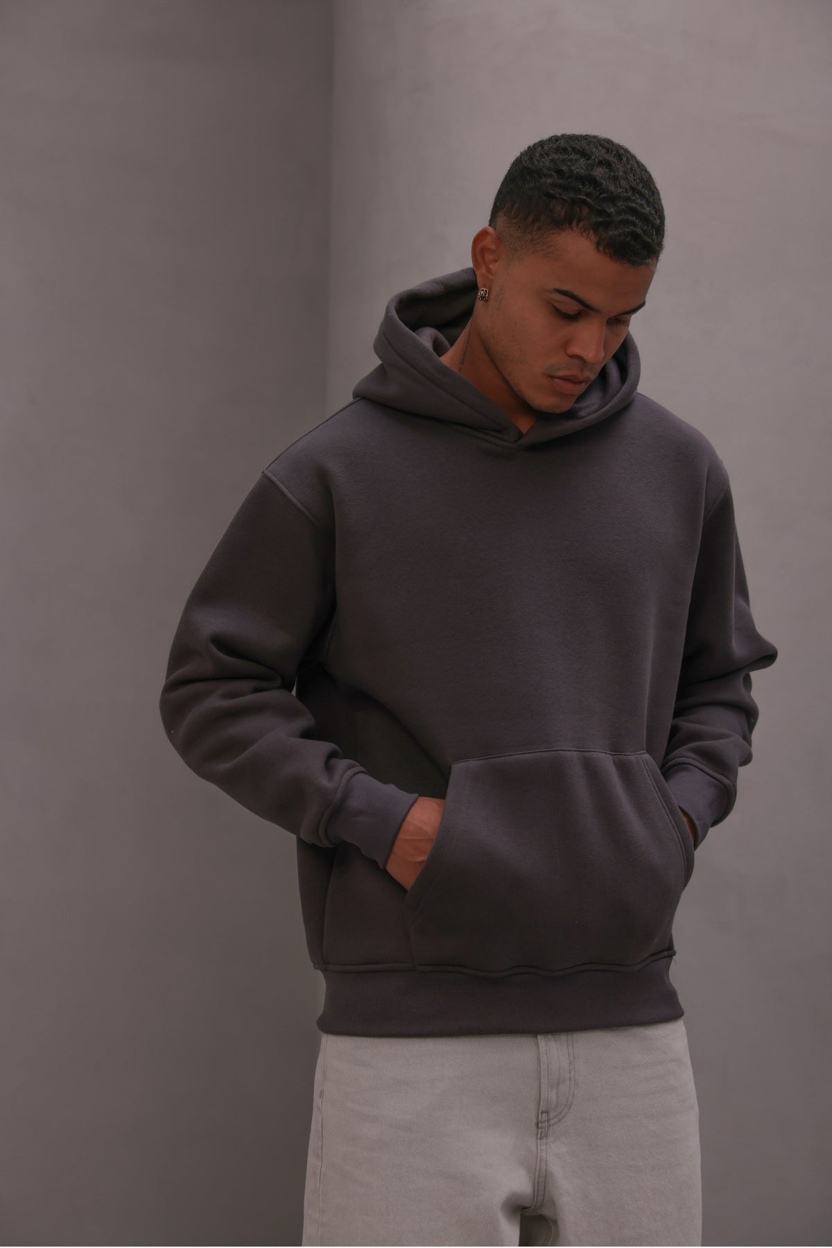 Erkek Oversize Sweatshirt Hoodie Basic Füme – Kapüşonlu, 3 İplik Polar, Kanguru Cepli