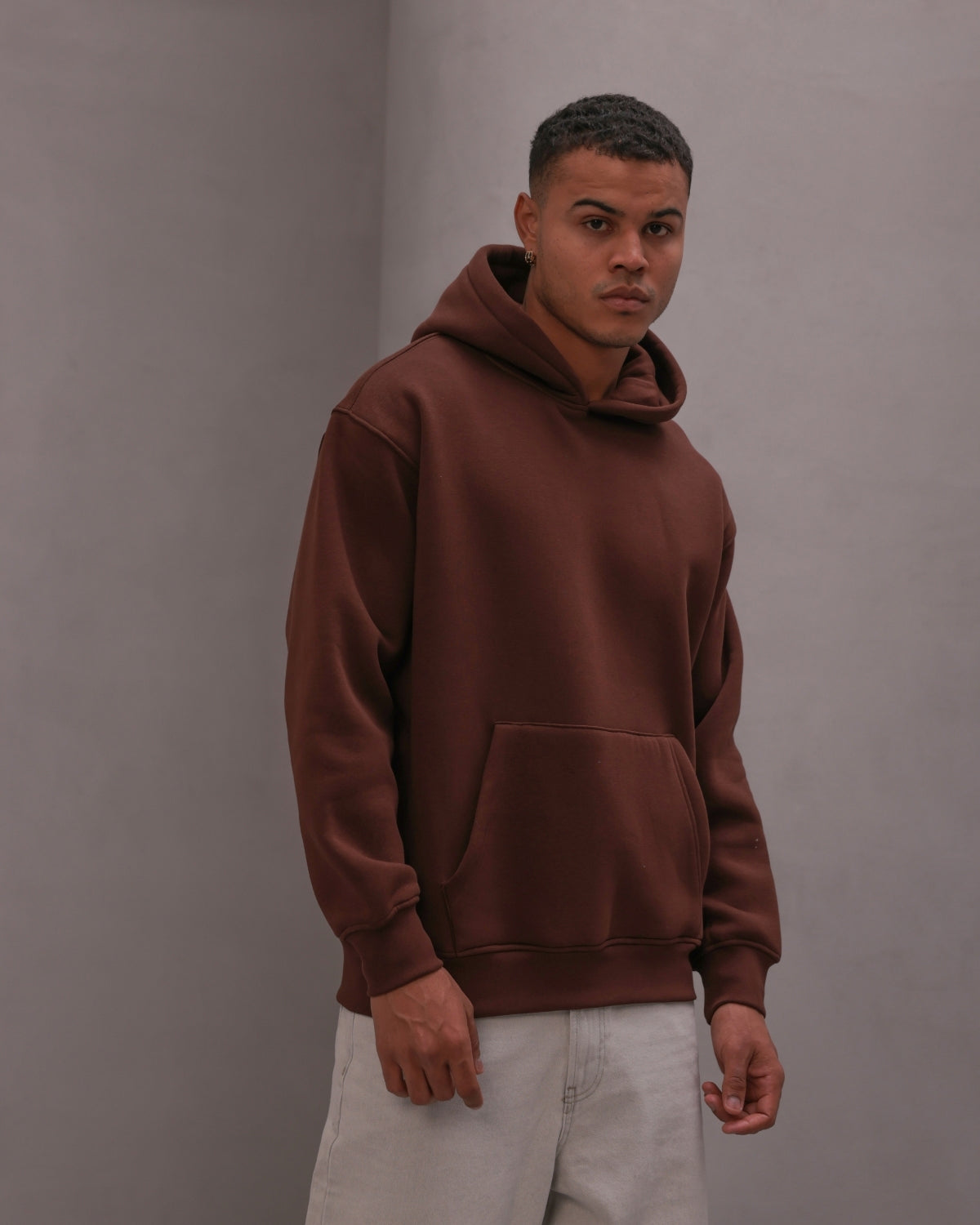 Erkek Oversize Sweatshirt Hoodie Basic Kahverengi – Kapüşonlu, 3 İplik , Kanguru Cepli