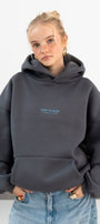 Kadın Oversize Sweatshirt Hoodie CHMP STUDIOS Füme – Kapüşonlu, 3 İplik Polar, Kanguru Cepli