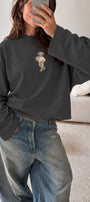 Kadın Relaxed Fit Sweatshirt Coffee Bear Baskılı Füme – Bisiklet Yaka, 3 İplik Şardonsuz, Düşük Omuz