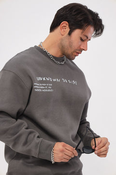 Erkek Bisiklet Yaka İçi Polar Unknown Desire Yazı Baskılı Füme Oversize Sweatshirt