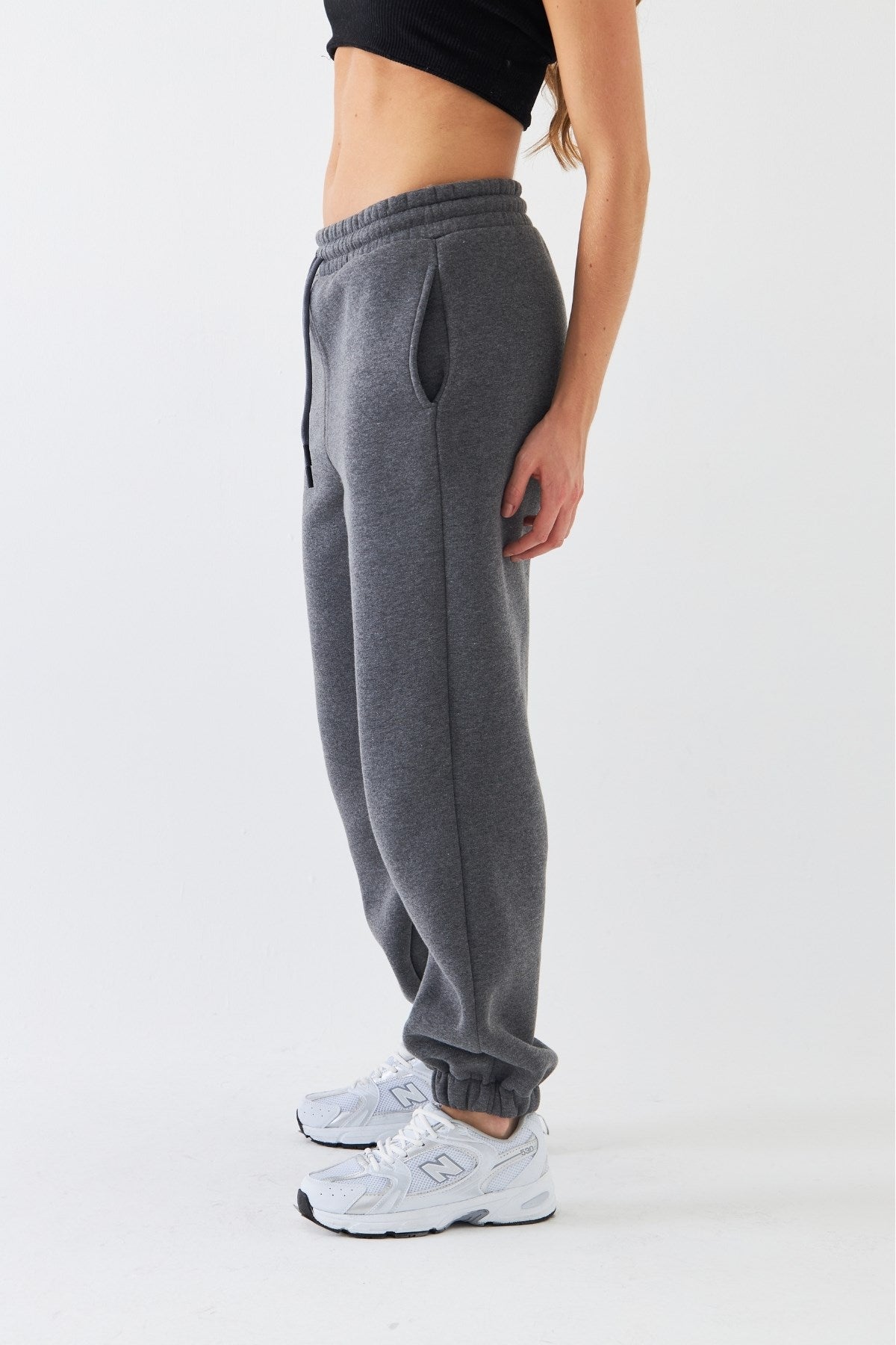 Oversize Unisex Eşofman Altı Füme Melanj – 3 İplik Şardonlu, Paça-Bel Lastikli, Cepli, Rahat Kesim