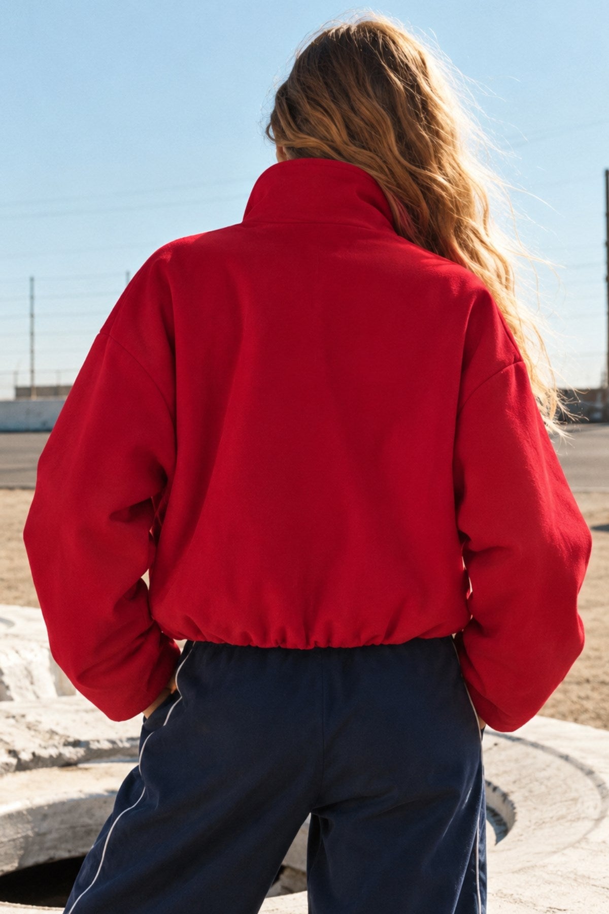 Kadın Vanta Oversize Bomber Ceket Kırmızı – Dik Yaka, Tam Fermuarlı, Gizli Cepli, Elastik Belli