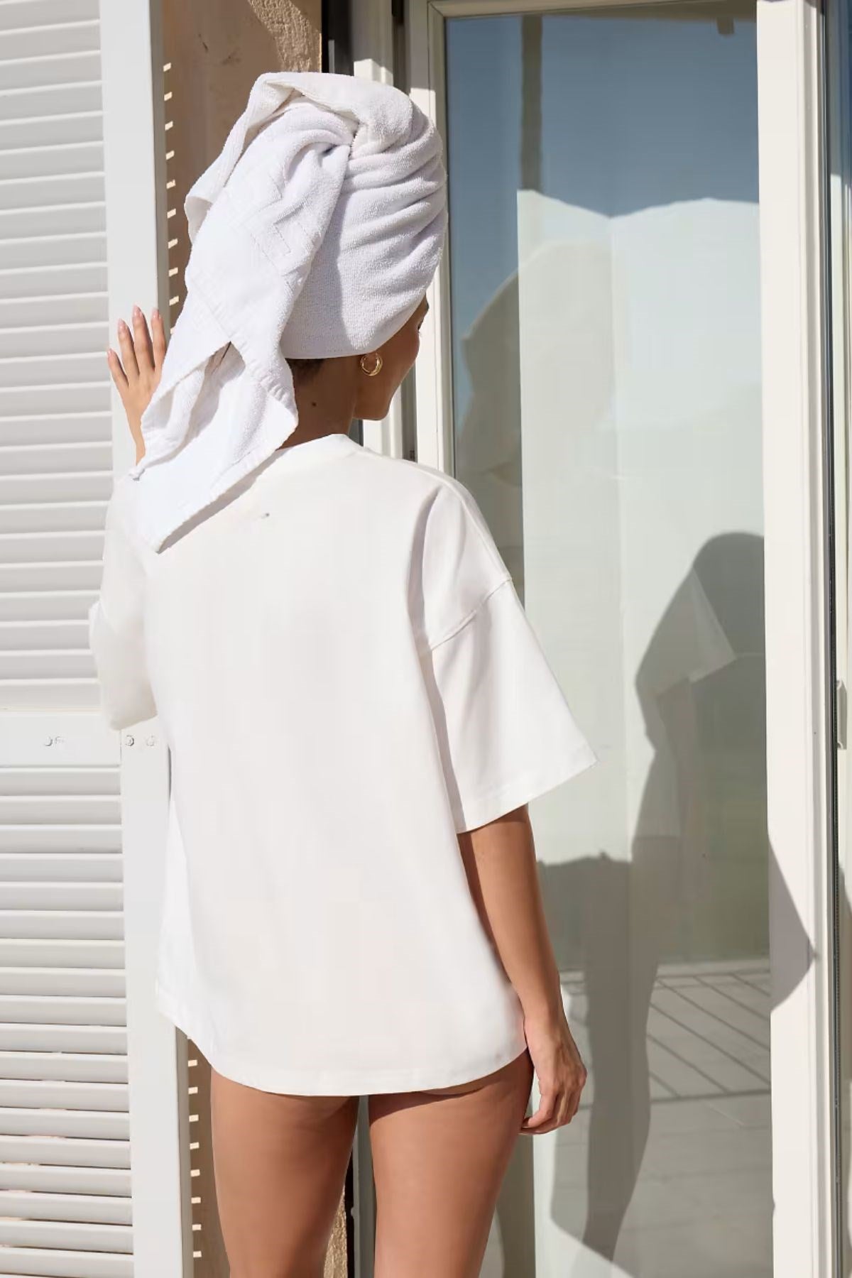 Kadın Oversize Tişört Palermo Lemon Baskılı Beyaz – Bisiklet Yaka, Rahat Kalıp, %100 Pamuk