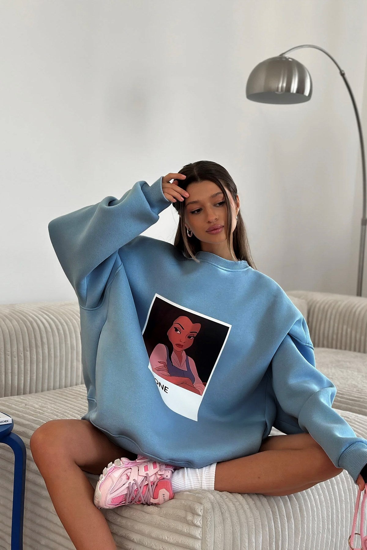 Kadın Oversize Sweat  – 3 İplik Şardonlu Polar, Bisiklet Yaka, Pantone – Prenses Baskılı