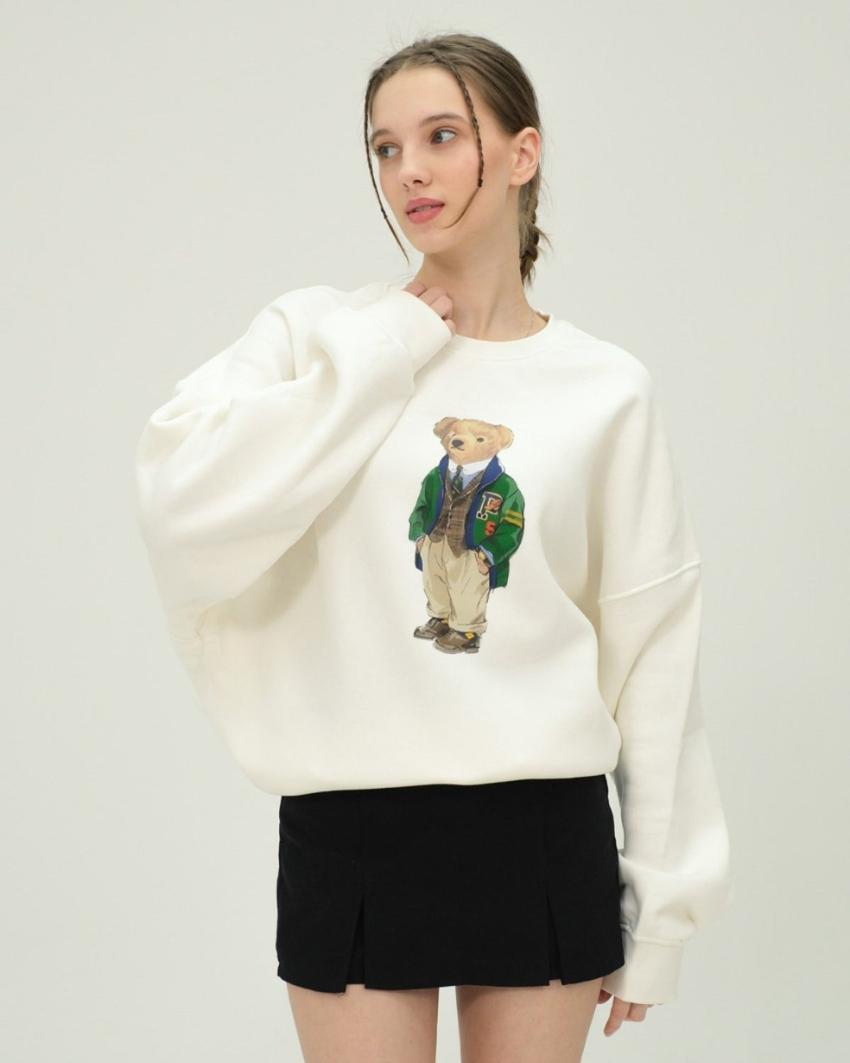 Kadın Ekru Teddy Ayıcık Baskılı 3 İplik Şardonlu Sweatshirt – Bisiklet Yaka, Rahat Kalıp