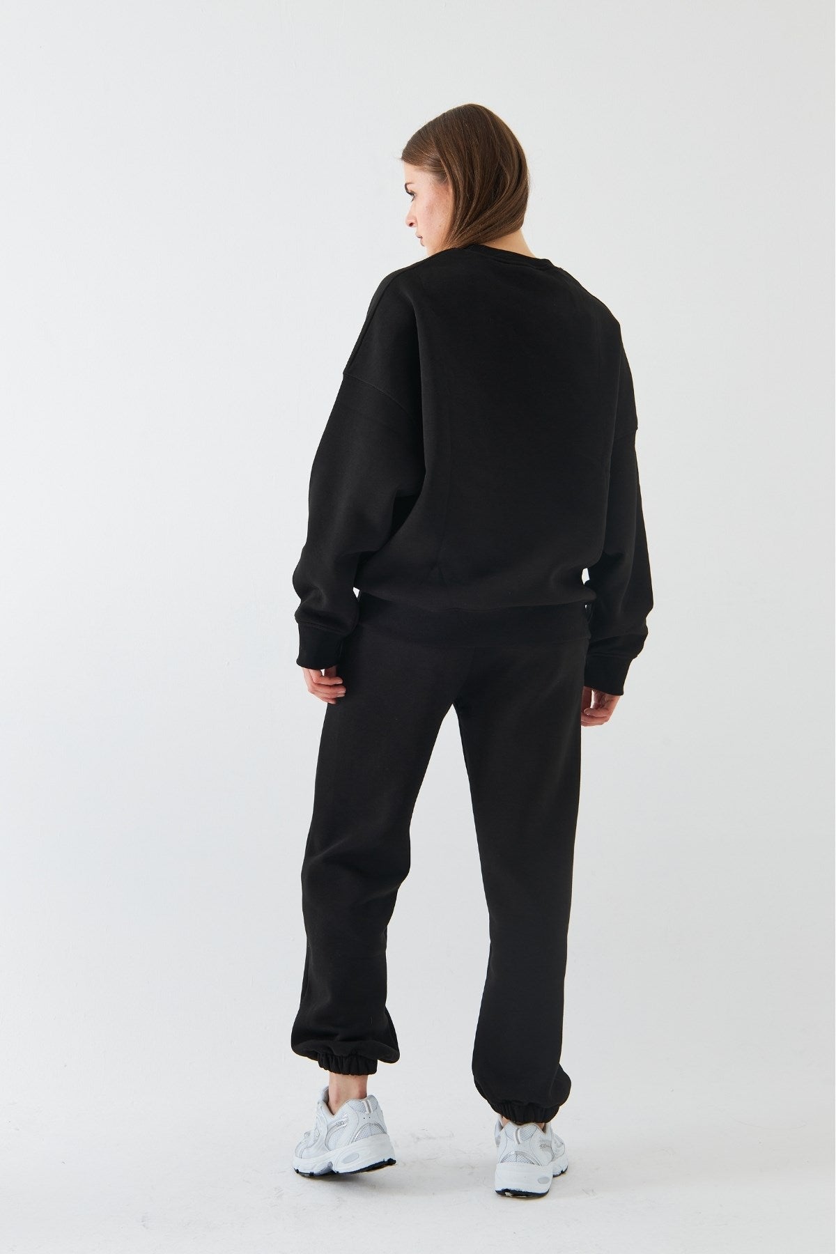 Unisex Oversize Sweatshirt Basic Siyah – Bisiklet Yaka, 3 İplik Şardonlu Polar