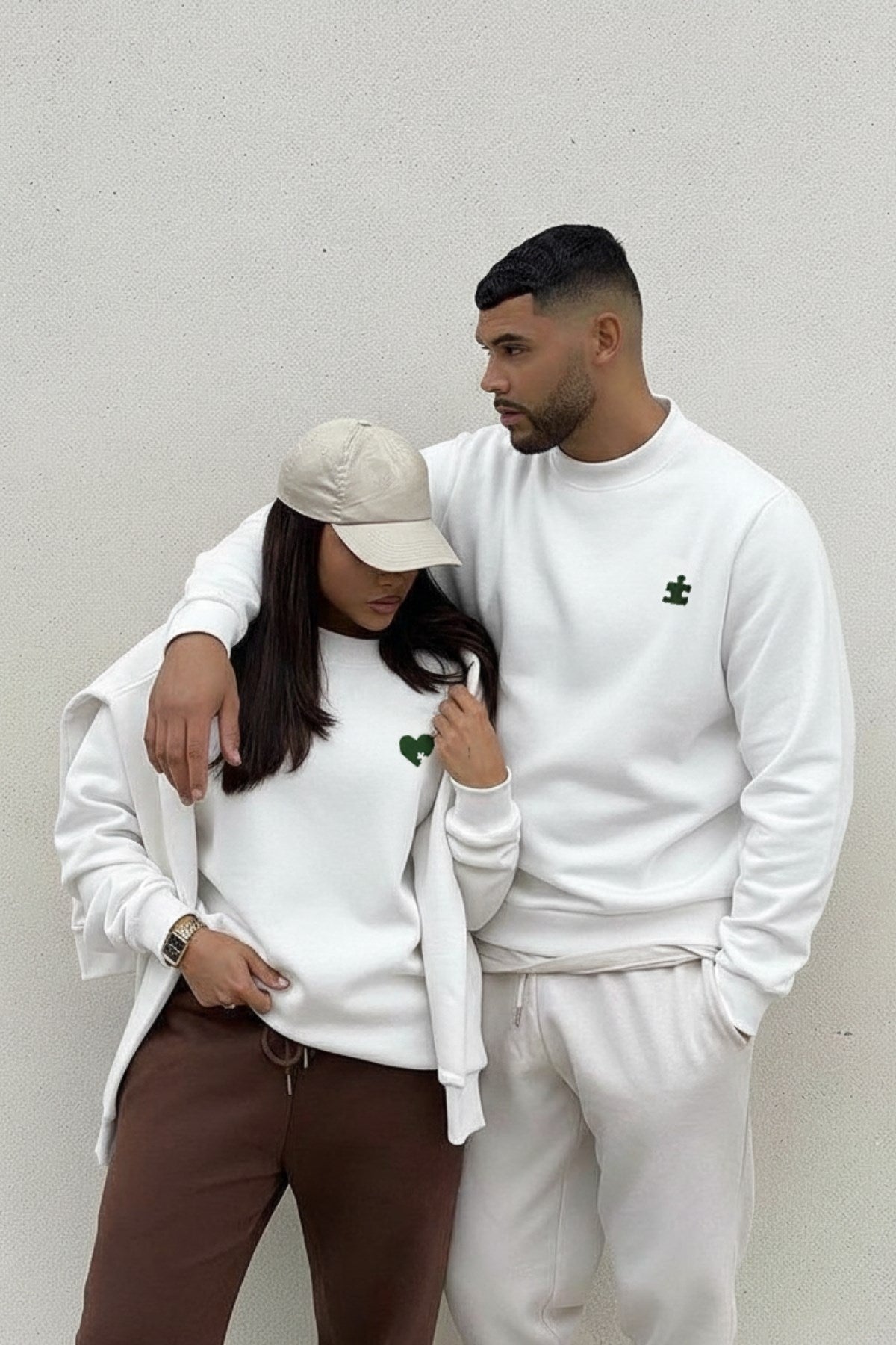 Unisex Oversize Sweatshirt Puzzle Heart Baskılı Beyaz – Bisiklet Yaka, Sevgilergünü, Couple, Hediye