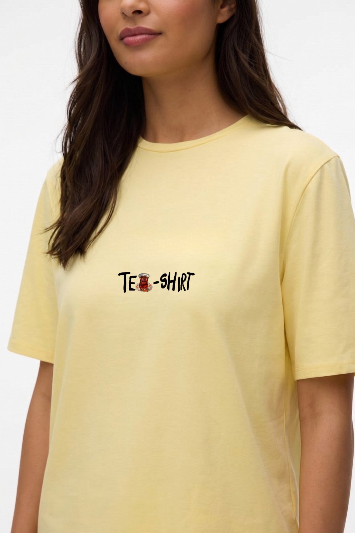 Kadın Oversize Tişört Tea-Shirt Baskılı Sarı – Bisiklet Yaka, Rahat Kalıp, %100 Pamuk