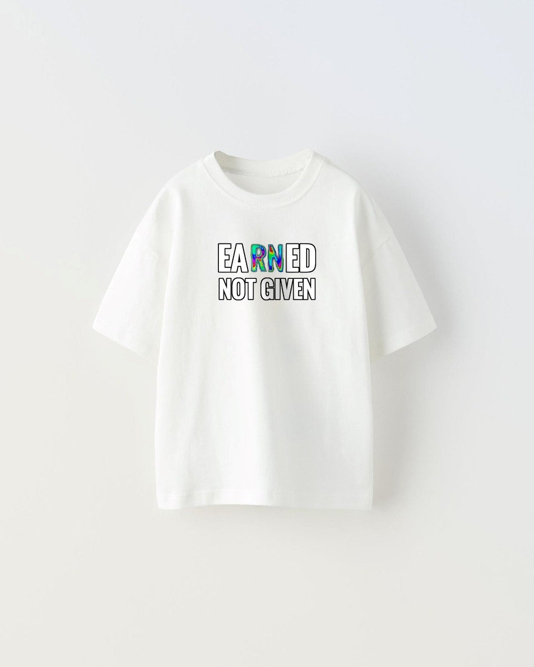 Earned Not Gıven Yazılı Futbol Tasarım Baskılı Beyaz Çocuk T-shirt