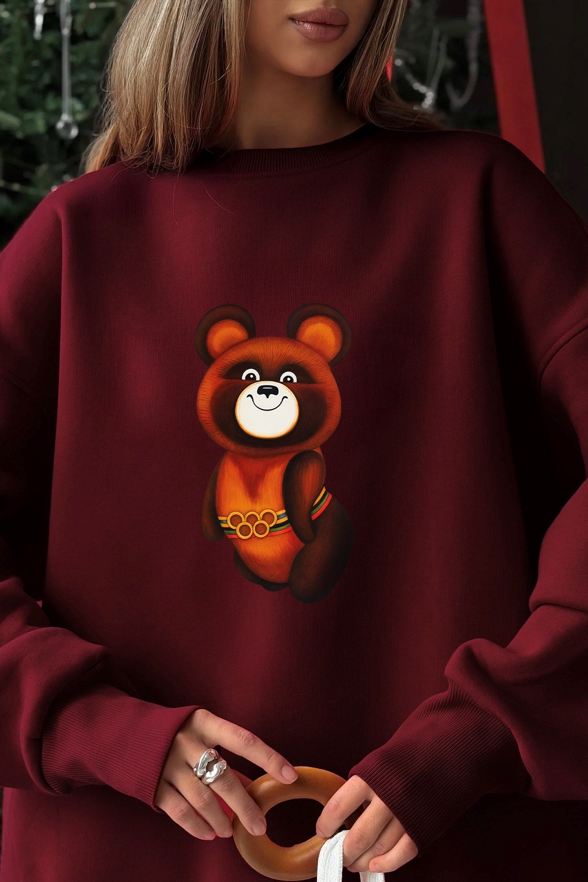 Kadın Oversize Sweatshirt Elbise Misha Mood Baskılı Bordo – Bisiklet Yaka, 3 İplik Şardonlu Polar