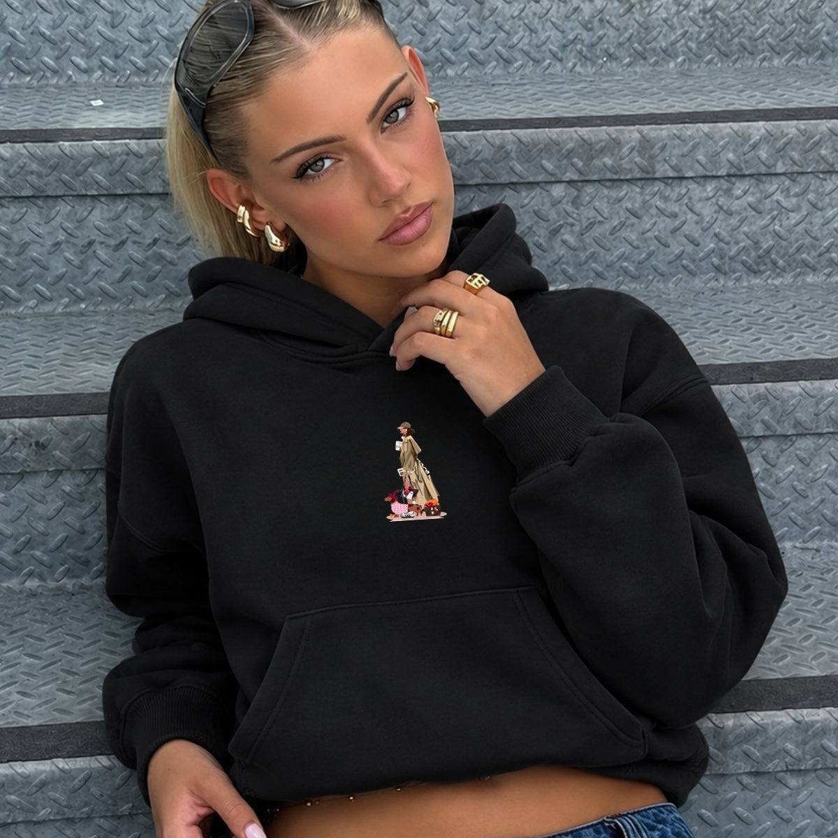 Kadın Oversize Hoodie City Walk Baskılı Siyah – Kapüşonlu, Kanguru Cepli, 3 İplik Polar