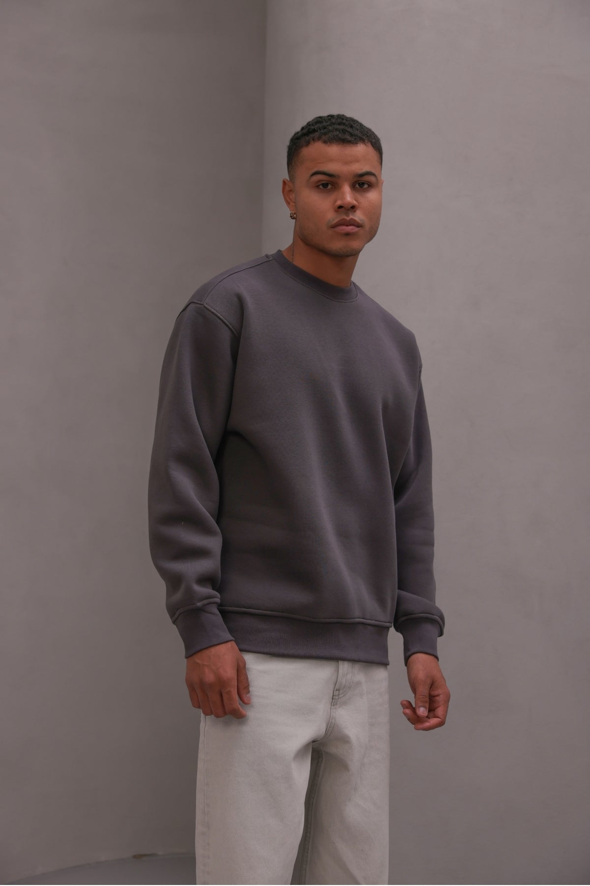 Erkek Oversize Sweatshirt Basic Füme – Bisiklet Yaka, 3 İplik Şardonlu Polar